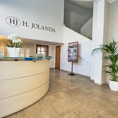 Jolanda Готель 3*